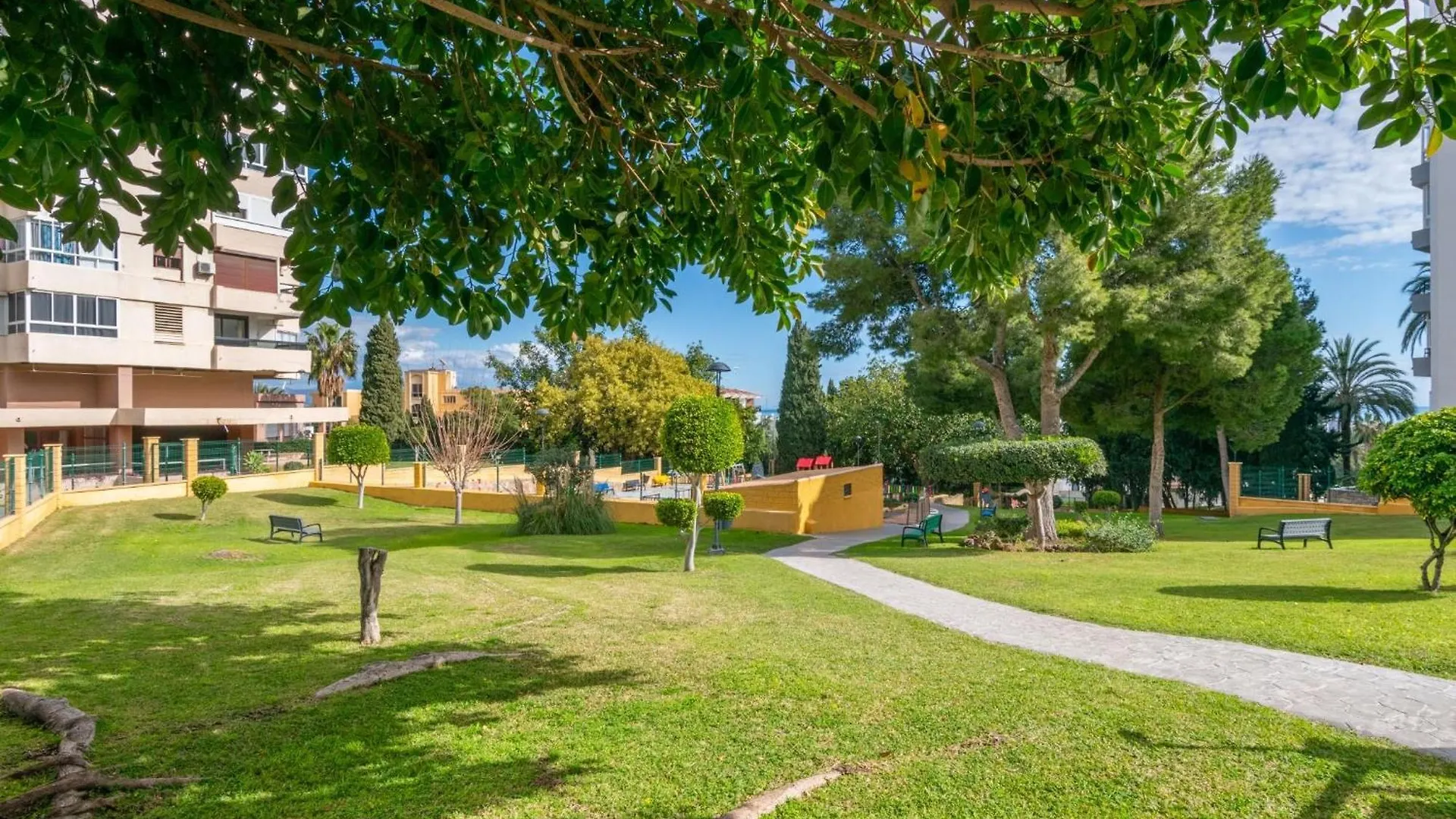 Fantastico Estudio Con Vistas Panoramicas Al Mar Torremolinos Španělsko