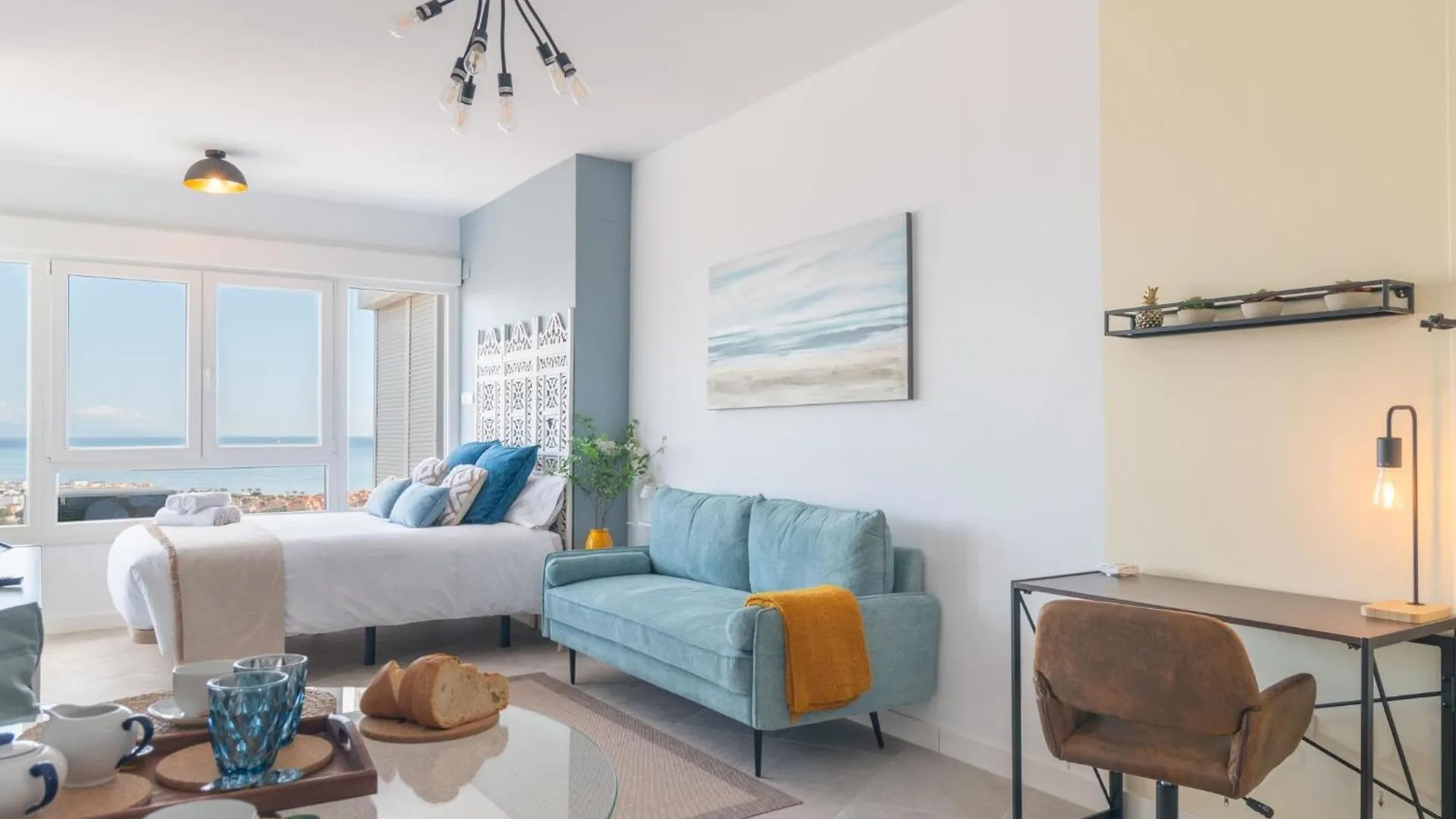 Fantastico Estudio Con Vistas Panoramicas Al Mar Torremolinos Apartment